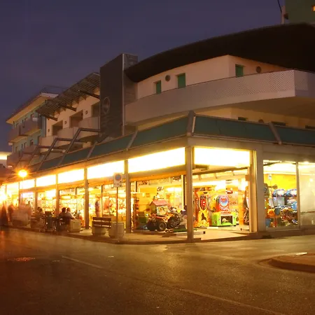 Shedir アパート ビビオーネ