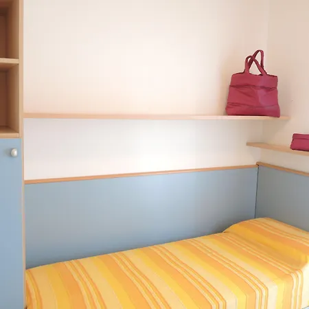 アパート Shedir ビビオーネ