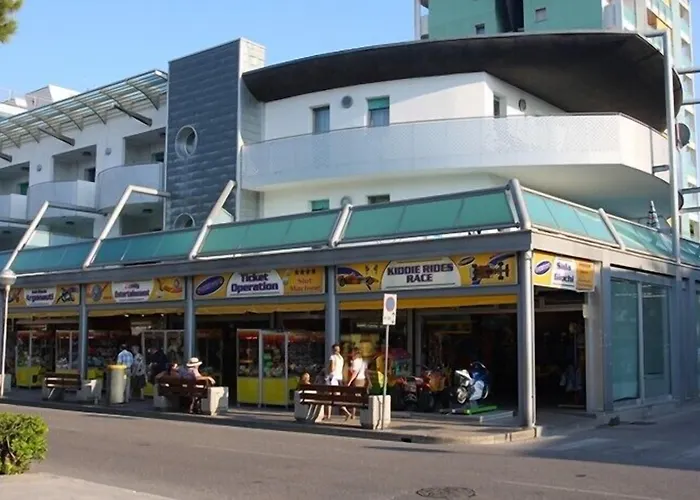 Shedir アパート ビビオーネ