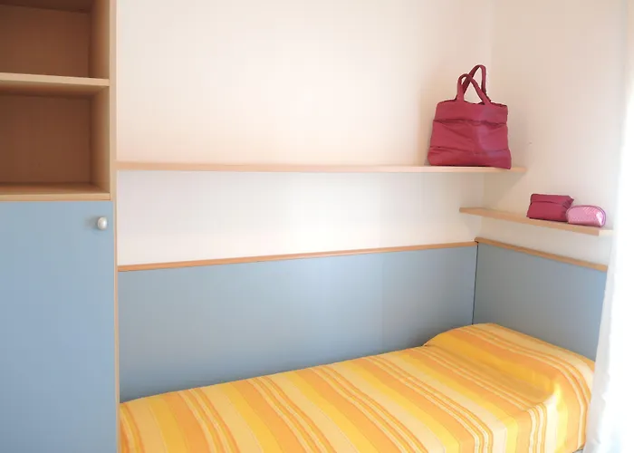 アパート Shedir ビビオーネ